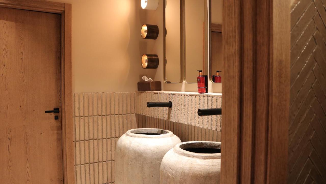 Jova Boutique Hotel